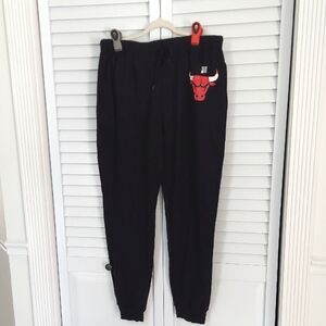 Hybrid Chicago Bull Logo Sweatpants, Size XXL,‎ Black, Cotton, Pockets, New!!